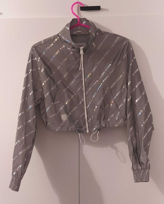 Krótka kurtka odblaskowa Bershka rozm. XS