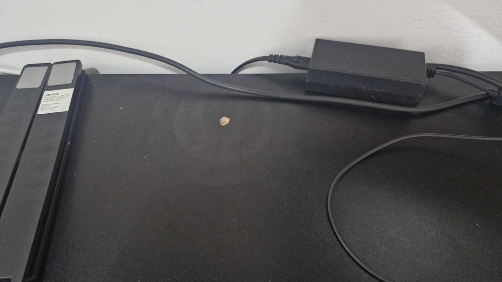 Secretária Gaming IKEA FREDDE – Preta (Excelente Estado)