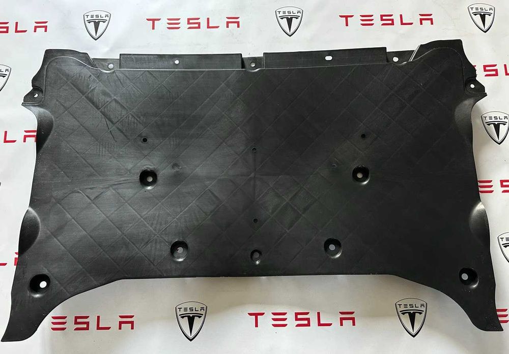 Захист нижній переднього підрамника (2021+) Tesla Model S