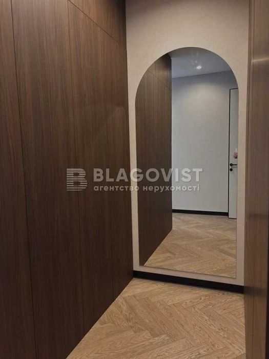 Продам 3 кімнатної квартири вул  Бульварно-Кудрявська 17 ЖК Ярославів Град