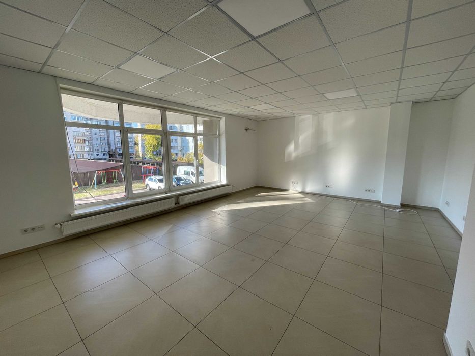 Приміщення під офіс на Митниці