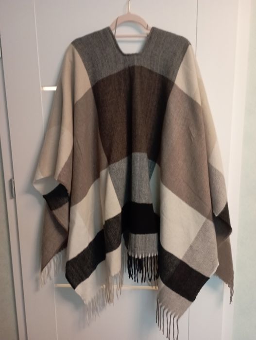 Ponczo Reserved rozmiar one size