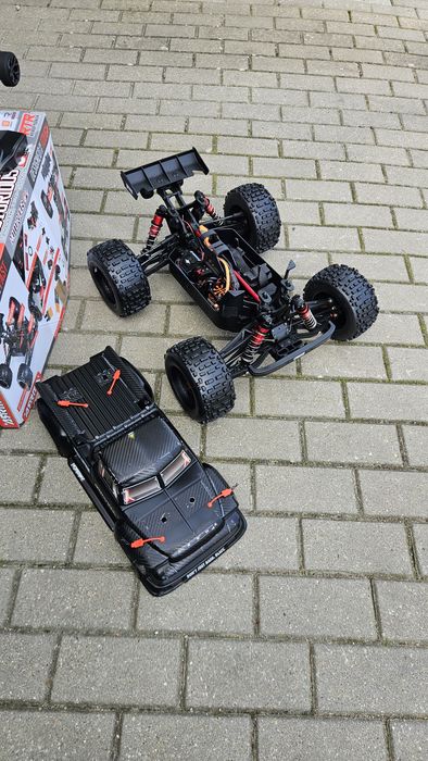 Model RC Arrma Notorius 1:8 6S #Kraton #Traxxas #Trx4 #Wltoys #infraction #mojave