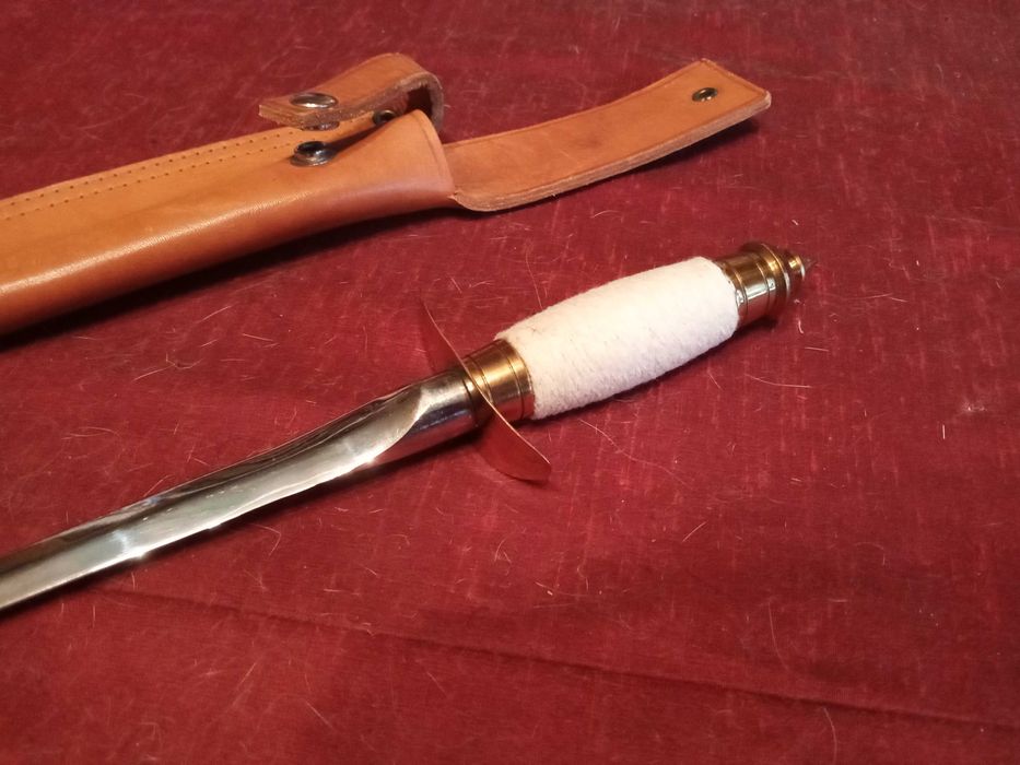 Sztylet ozdobny [aktywne]