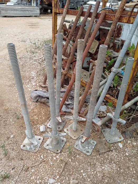 Base Nivelador Galvanizado p/ Andaime Europeu - Usado