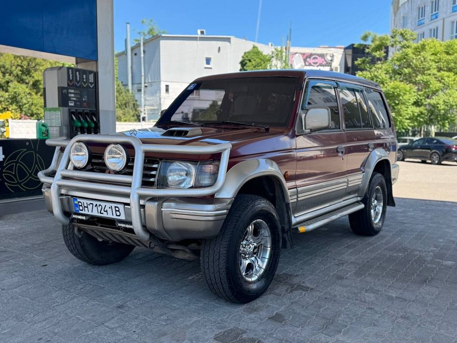 Mitsubishi Pajero 2,8MT 4wd 7мест