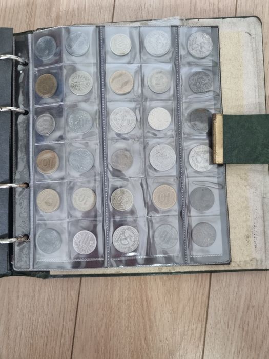 Zestaw monet kolekcjonerskich