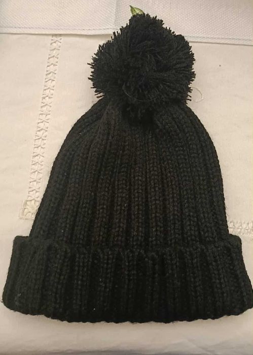 Gorro preto - bom estado