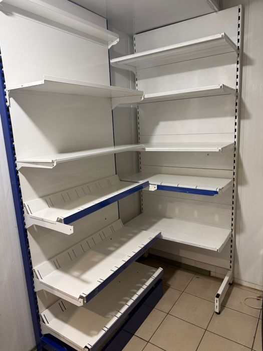 Торгові полиці для магазину