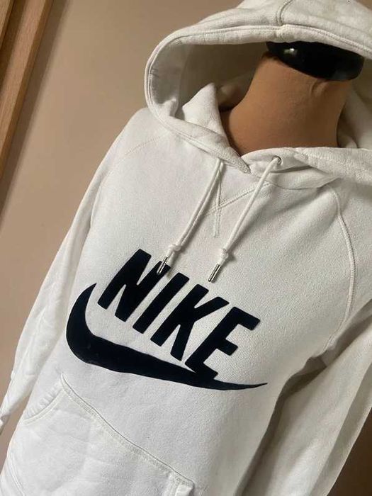 Nike biala bluza sport sweter s m bawelna 36 38 logo z kapturem