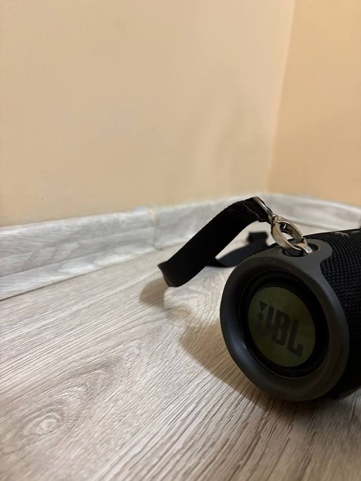Колонка JBL Xtreme
