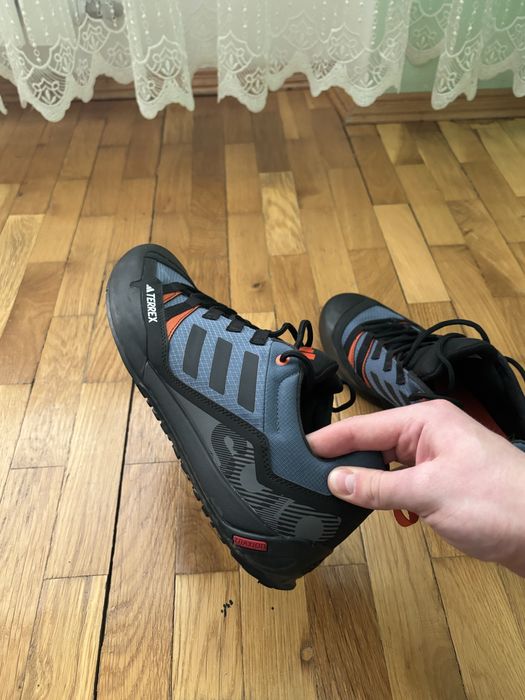 Adidas terrex swift solo 2