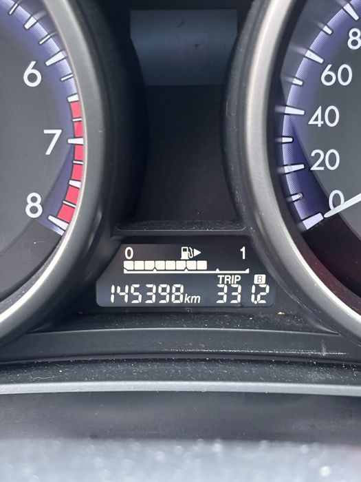 Mazda 3 uszkodzona 1.6 benzyna