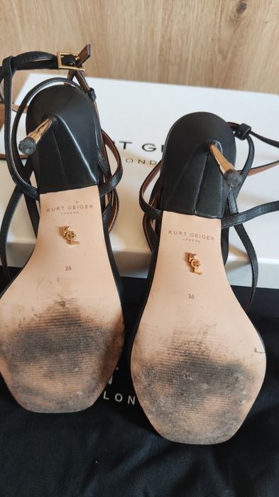 Buty na obcasie Kurt Geiger