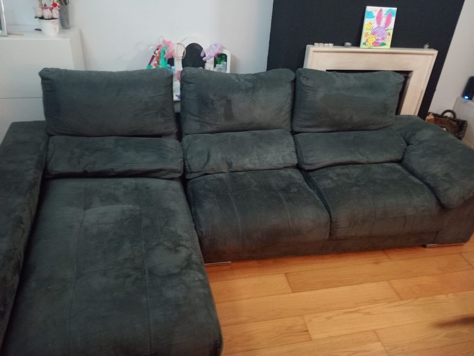 Sofá com chaise long