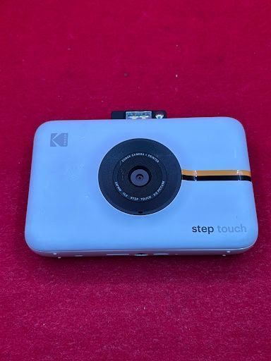 aparat kodak step touch biały bluetooth ekran lcd lampa błyskowa
