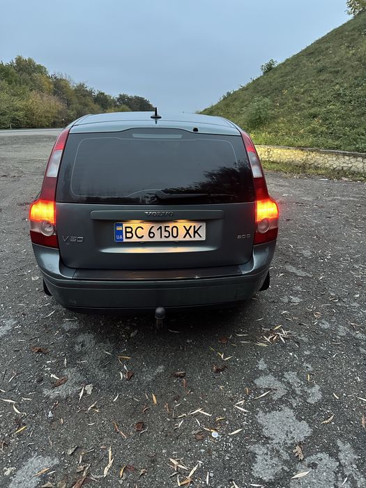 Volvo v50 2.0d 2004