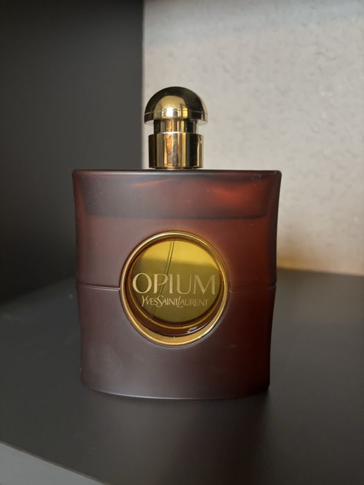 Opium Yves Saint Laurent perfumy