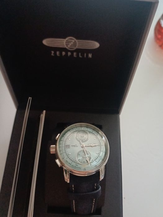 Годинник Zeppelin 100 Jahre 8670-4 Quartz