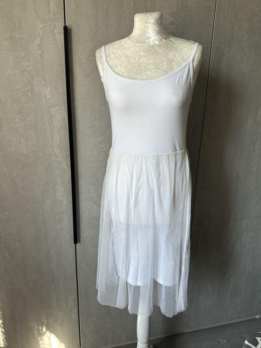 База с фатином платье S