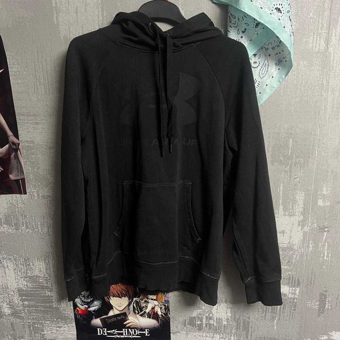 Худи M Under Armour черная кофта M