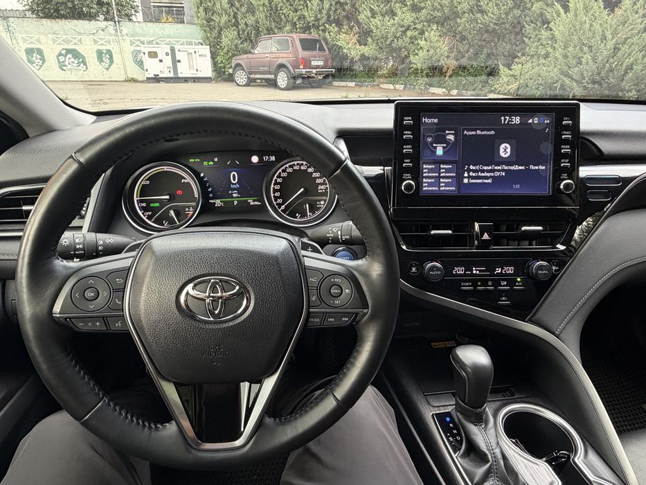 Toyota Camry 70 Hybrid, 2023 г.