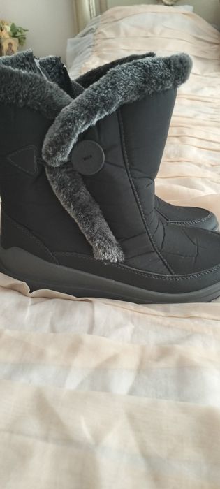 Дутики жіночі термо чоботи