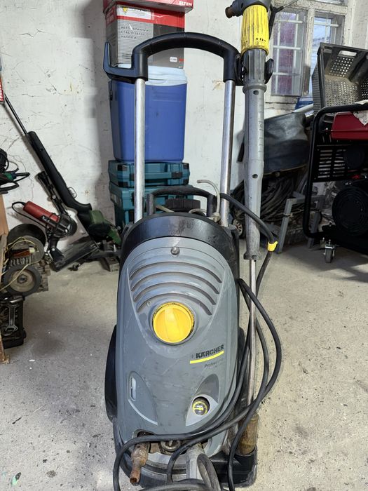 Мийка високого тиску Karcher hd 7/18c
