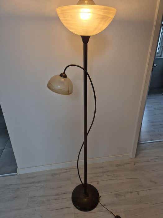 Lampa stojąca e27