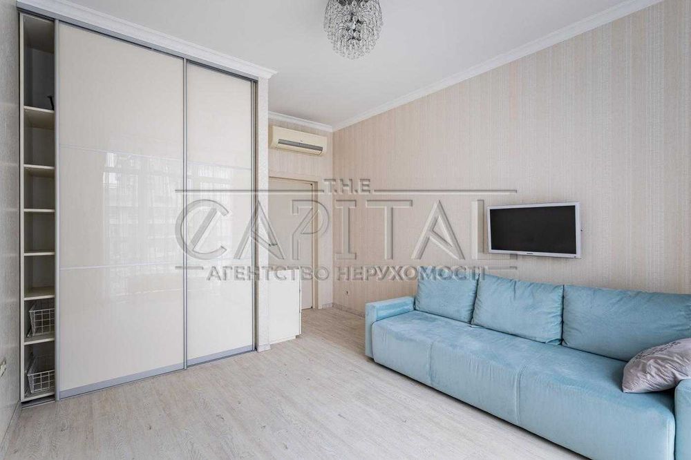 Продаж Авторський ремонт Київ Печерськ, вул. Андрія Верхогляда, 5