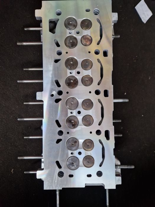 Głowica opel insignia 2.0cdti  a20dth