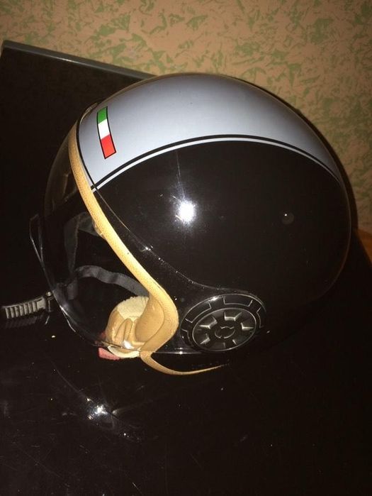Capacete estilo Jet