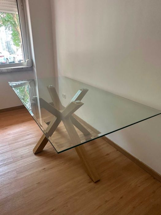 Mesa de sal em vidro
