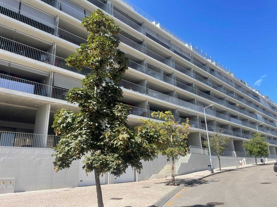 2 Lugares de Estacionamento Cobertos | Quinta de Santa Teresa | Coimbra