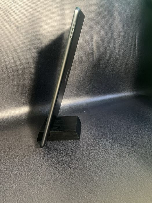 IPad 10.2 128Gb 2020 Акб 99%