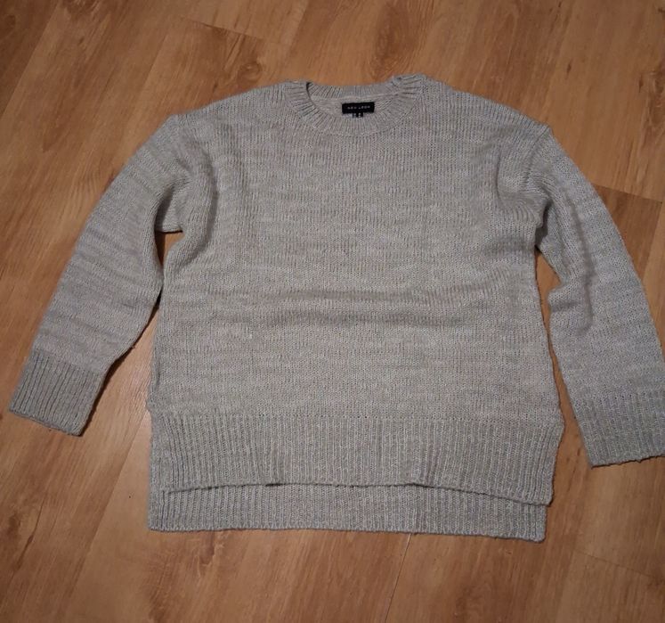 Sweterek damski od New Look 38-M, prosty fason ponadczasowy klasyk