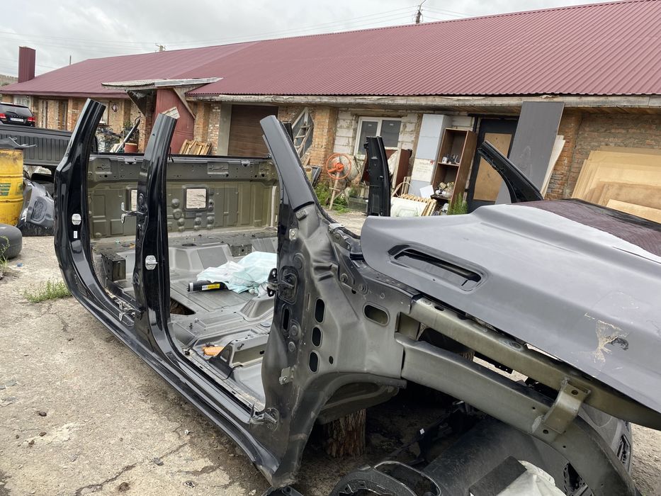 Четвертинна, поріг, четверть, порог, Dodge Ram 1500 2019 5 покоління