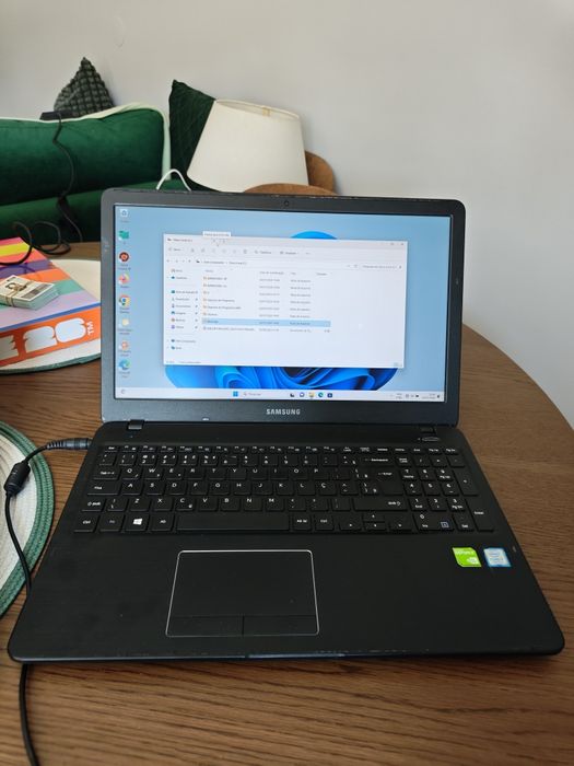 Portátil Samsung Core i7 | 16GB RAM | 1TB SSD | 15.6" | Gráfica 2GB | Windows 11