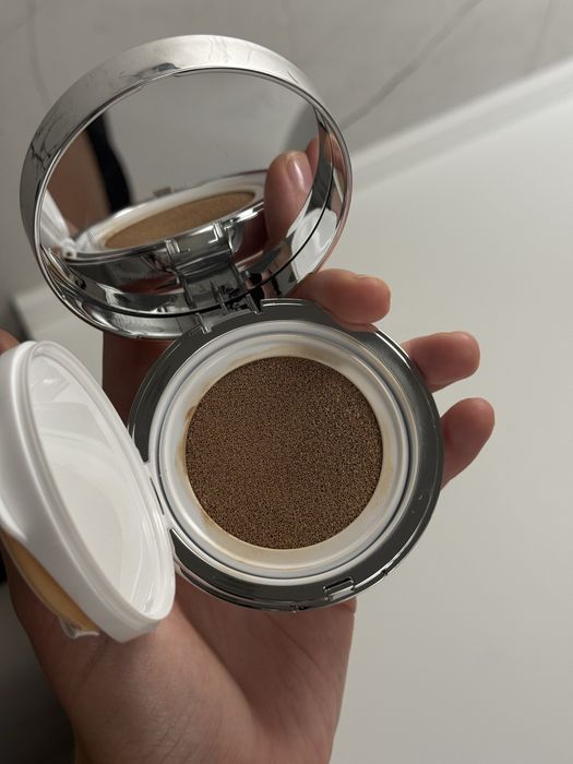 Кушон для сяйва шкіри Rejuran SkinGlow Cushion SPF50+ 15 г