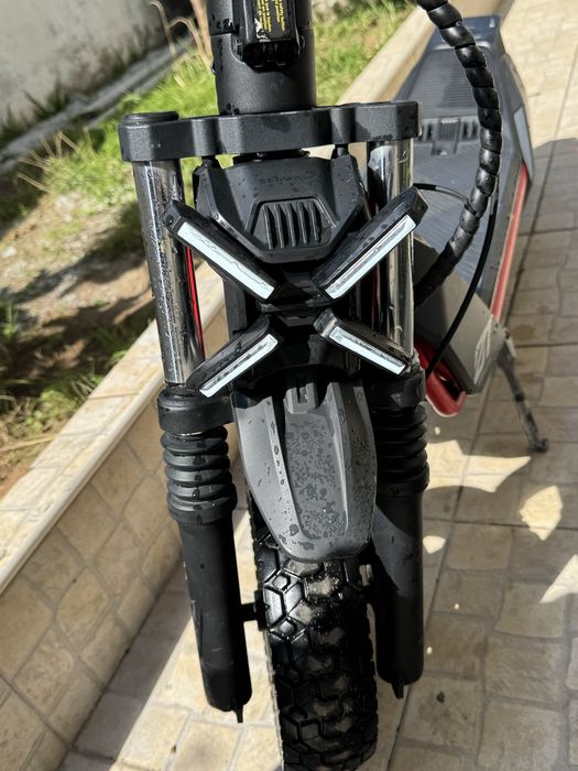 Trotinete elétrica ZT3 Pro segway