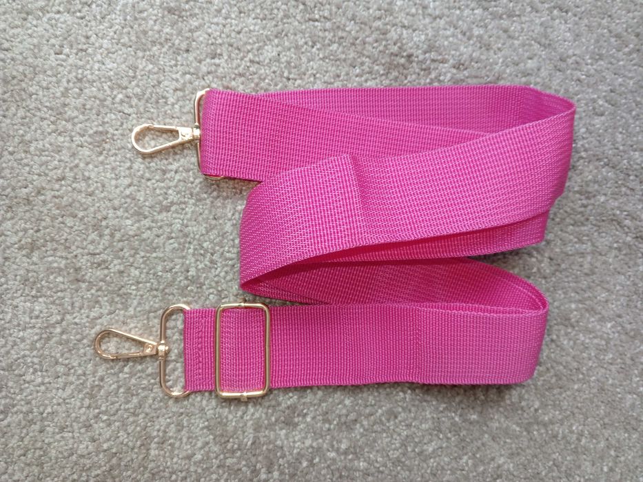 Nowy różowy pasek do torebki | Regulowany | Szeroki 3,8 cm | Złote okucia