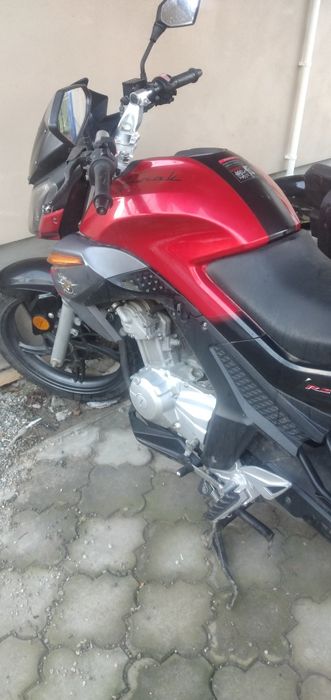 Sprzedam motor junaka  125