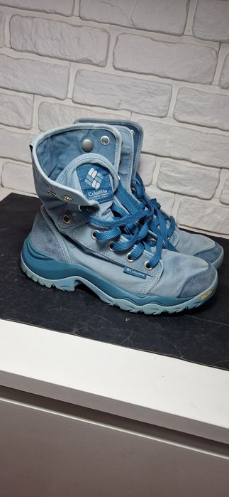 Columbia 39.5.   .