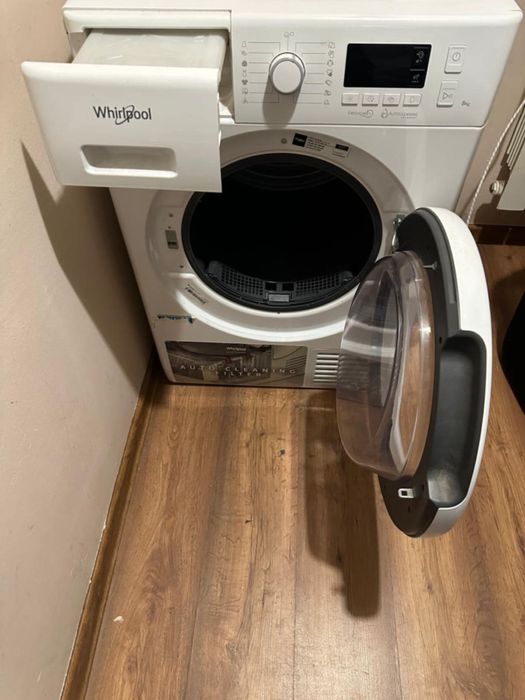 Suszarka wolnostojąca Whirlpool FFT M11 82 EE R
