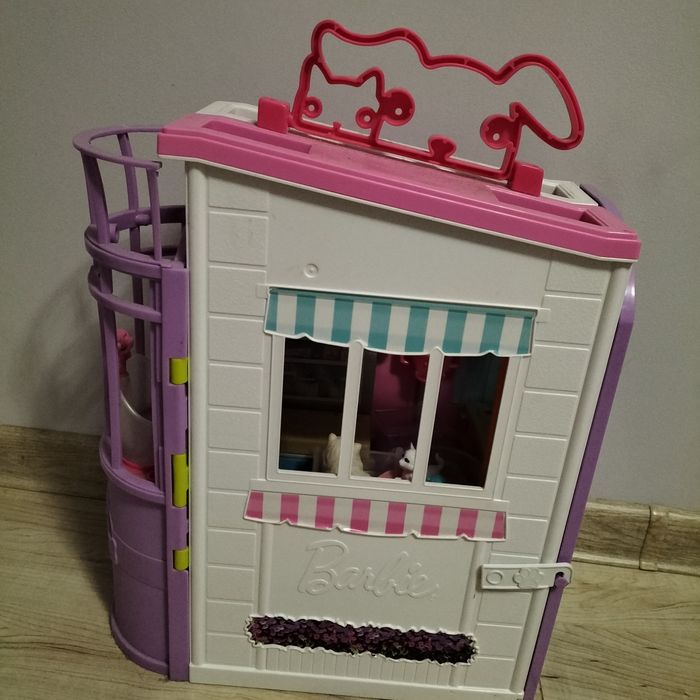 Barbie weterynarz+ gratisy