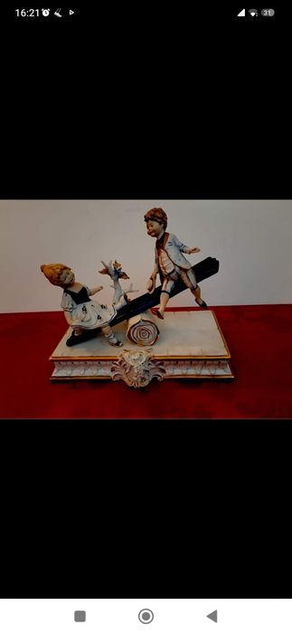 Porcelana italiana deslumbrante Capodimonte