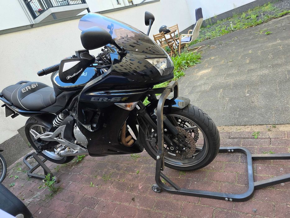 Kawassaki er6f 2007 року.