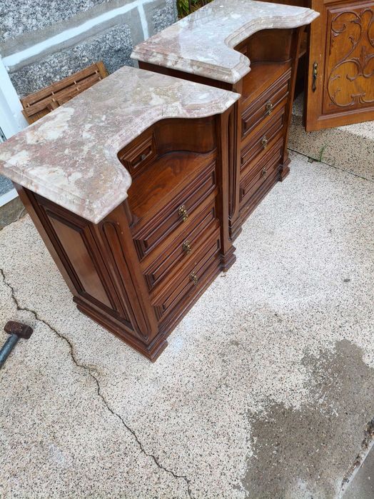 2 mesinhas cabeceiras