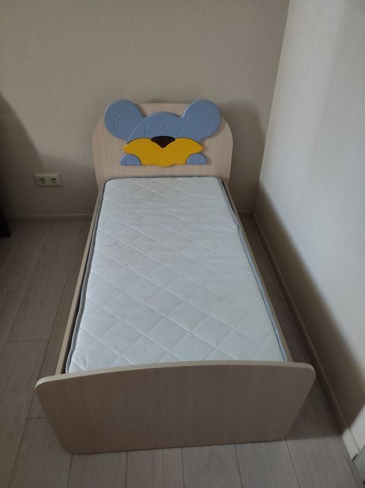 Ліжко дитяче 140х75