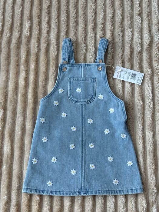 Сарафан на дівчинку новий